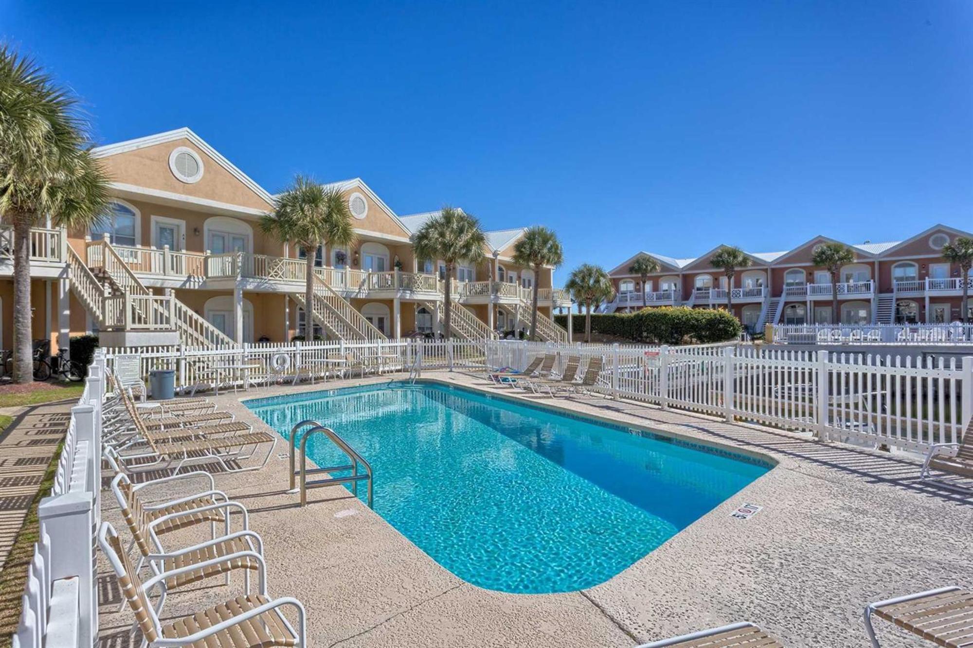 Charter Landing Villa Orange Beach Room photo